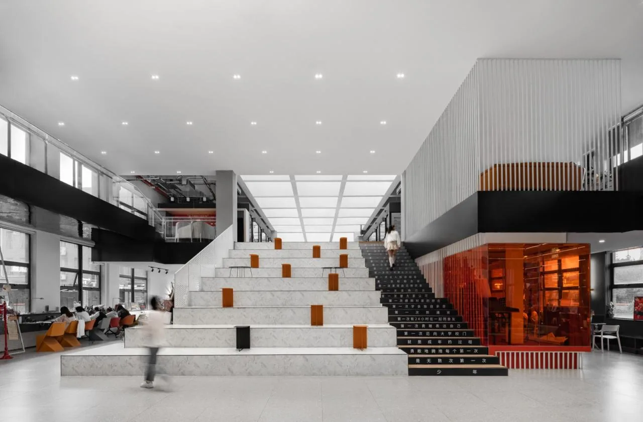BIM Architecture | "Emotions of the Box" - Space Renovation/New Construction of the History Museum of the Texture College