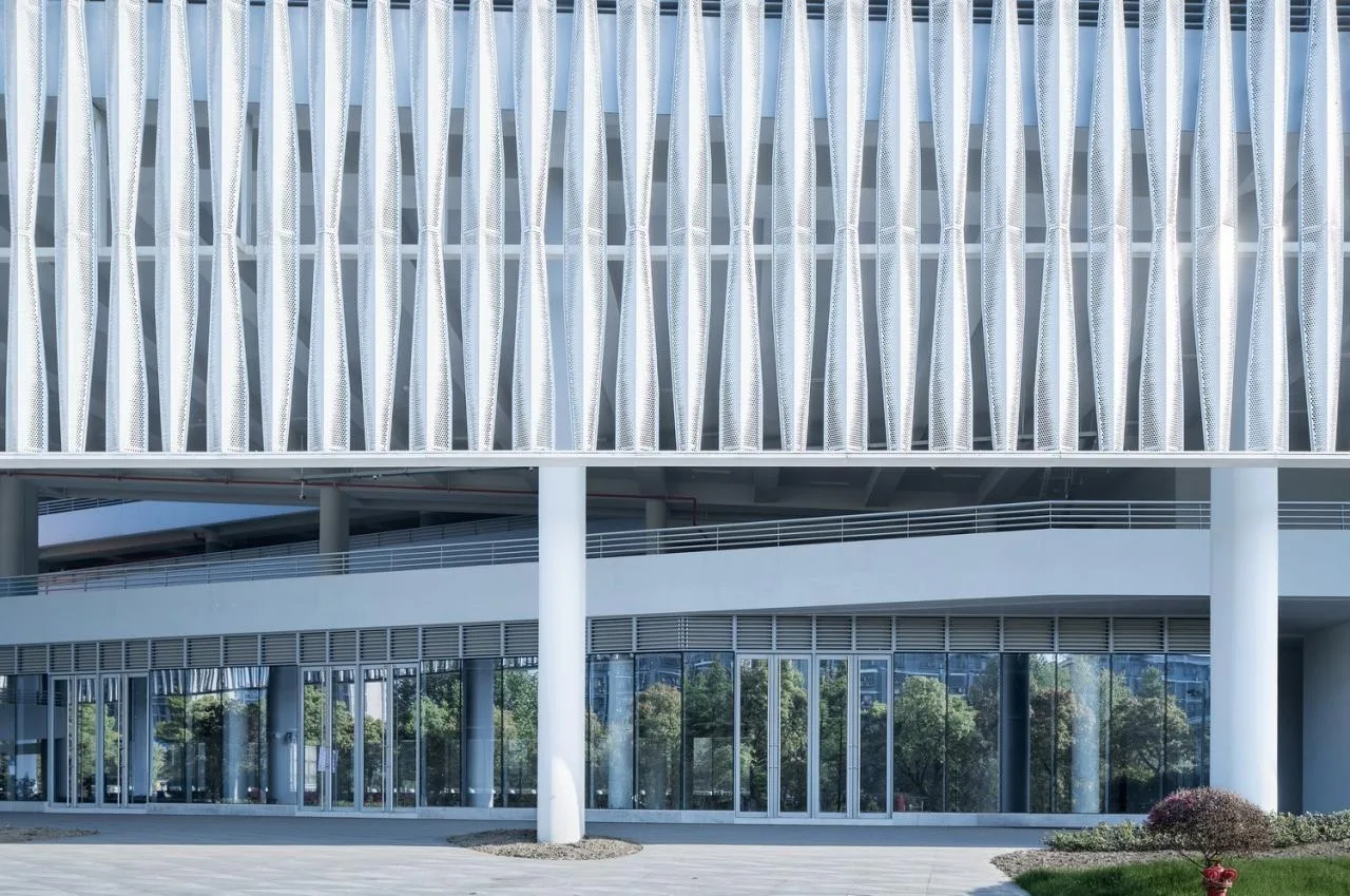 BIM Architecture | Reverse Attack from Parking Buildings: Hangzhou Qiantou Haida Parking Building/Zhejiang University Architectural Design and Research Institute Co., Ltd