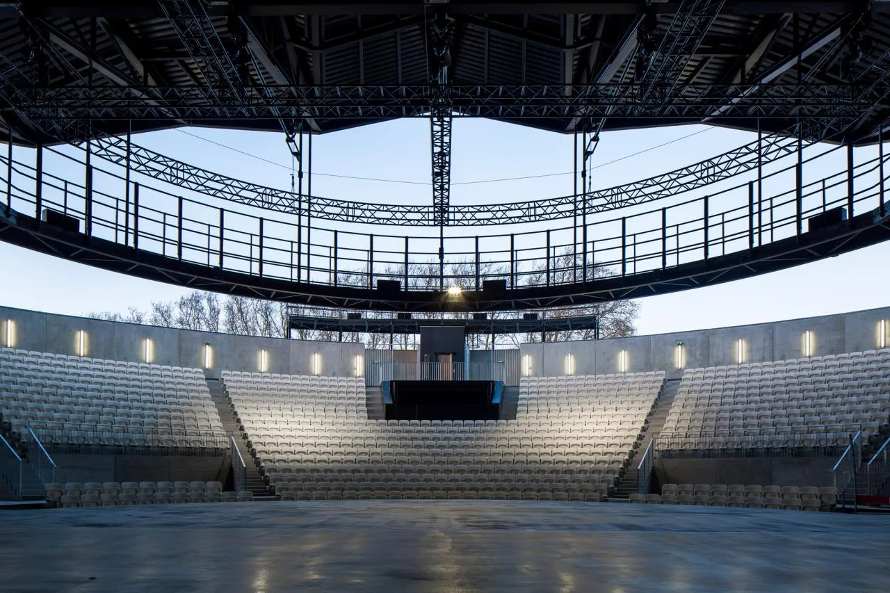 BIM Architecture | Circus style Architecture, Domaine de Bayssan Theater/K Architecture