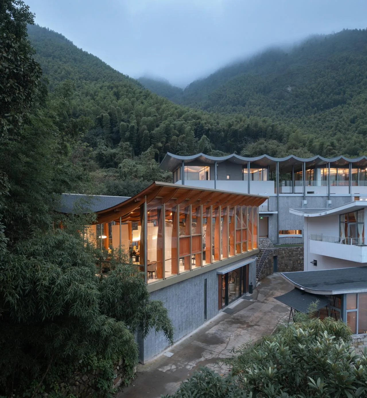 BIM Architecture | Rain House/Come to Architectural Design Studio
