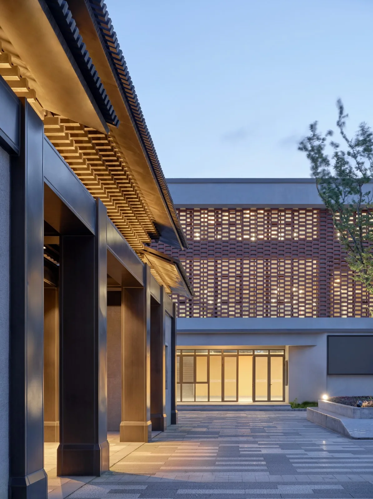 BIM Architecture | Asking Under the Tree, Building Gardens in the Mountains - Yueqing Jingshan Public School/Zhejiang University Architectural Design and Research Institute Co., Ltd