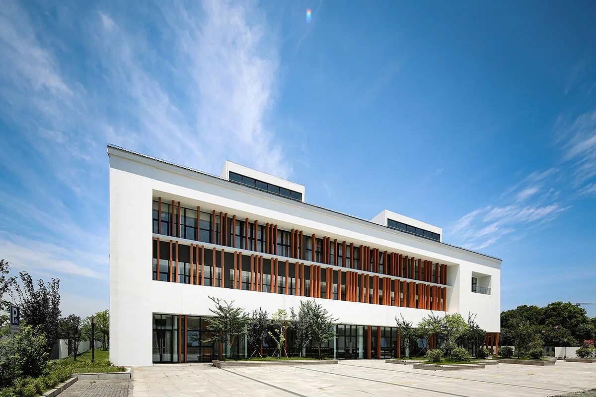 BIM Architecture | Zhaoxiang Kangning Maintenance Institute Architectural Design - Welcome to the Free Old Soul/Shanghai Jiuli Architectural Firm
