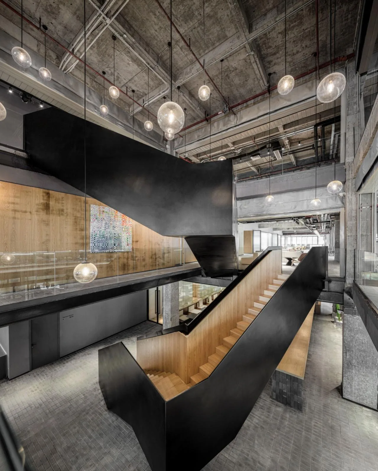 BIM Architecture | Introducing Suspended Meeting Rooms into Mobile Office Space/JSPA Design