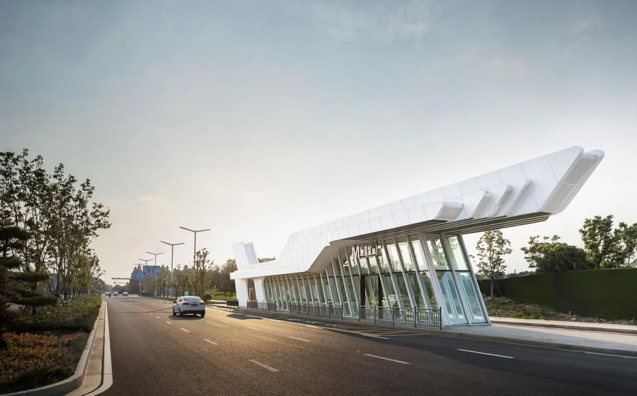 BIM Architecture | Interesting Waiting: Zhangjiagang High speed Railway New City Bus Stop Design/Zhongheng Design