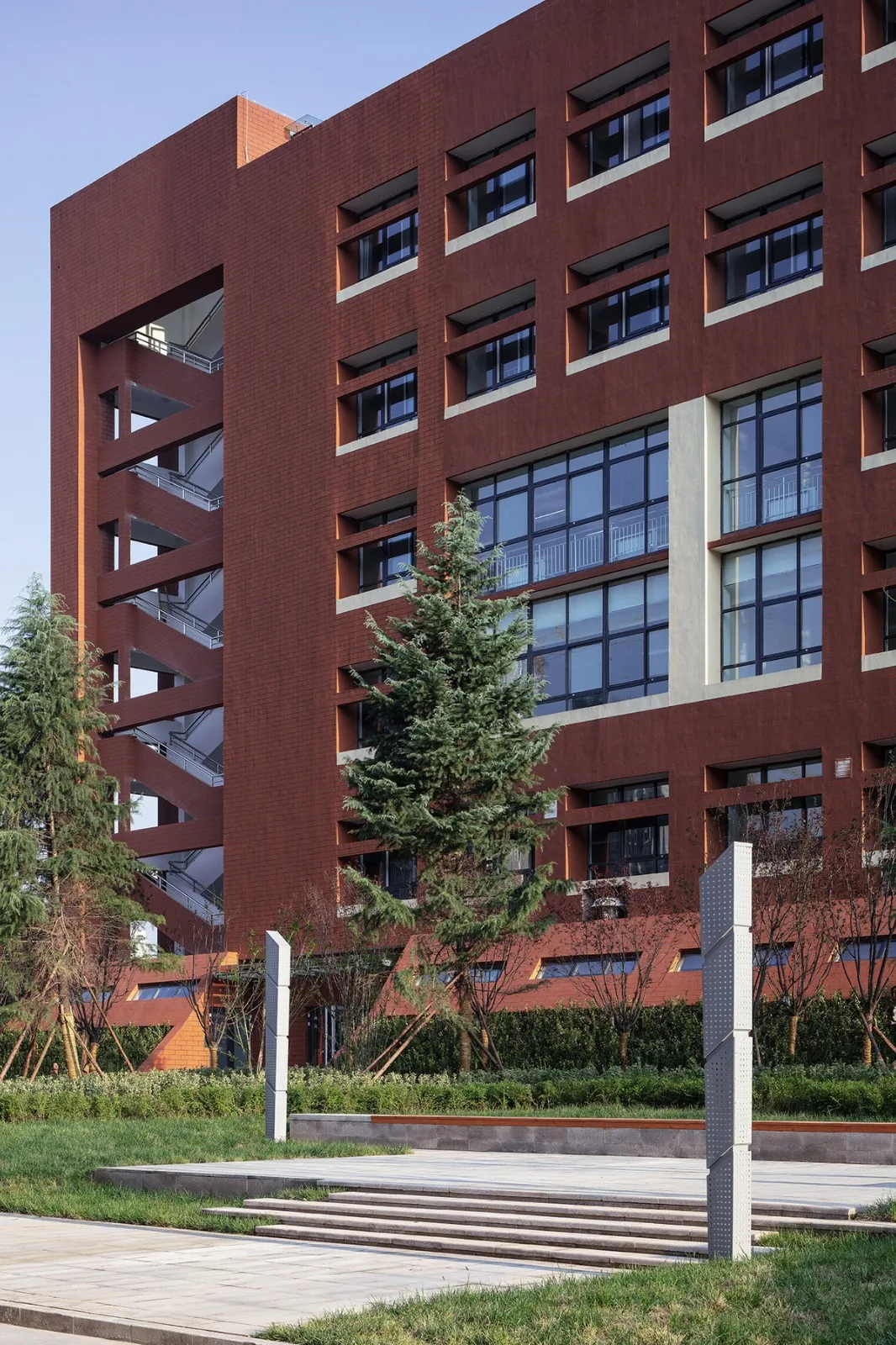 BIM Architecture | 'Harmony' and 'Harmony' Hall, Hall and Court: Architectural Design of Xi'an Aerospace City No.1 Middle School/Architectural Design and Research Institute of Xi'an University of Architecture and Technology