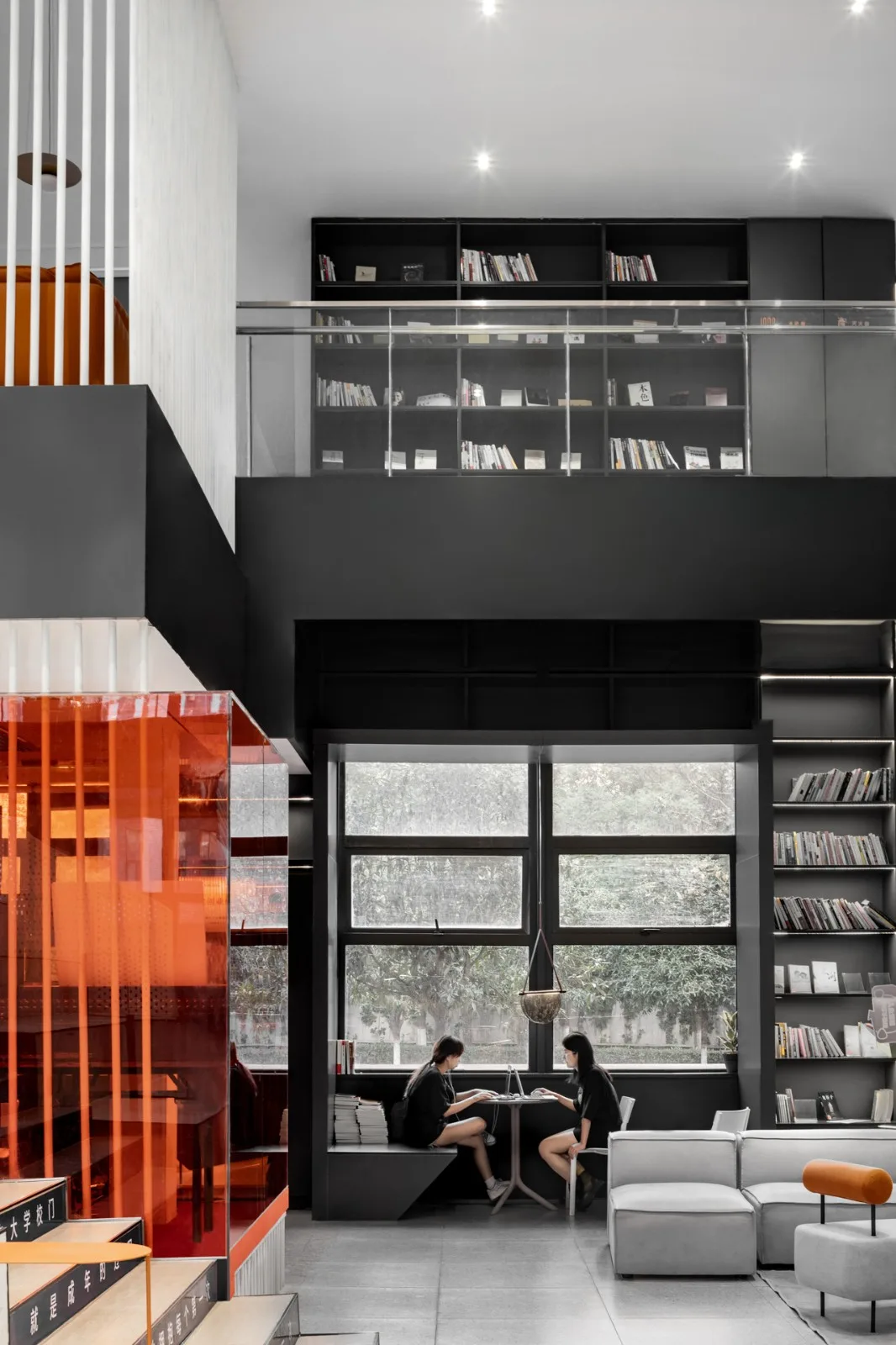 BIM Architecture | "Emotions of the Box" - Space Renovation/New Construction of the History Museum of the Texture College