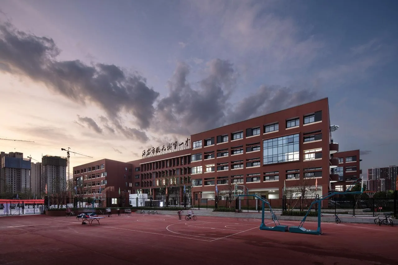 BIM Architecture | 'Harmony' and 'Harmony' Hall, Hall and Court: Architectural Design of Xi'an Aerospace City No.1 Middle School/Architectural Design and Research Institute of Xi'an University of Architecture and Technology