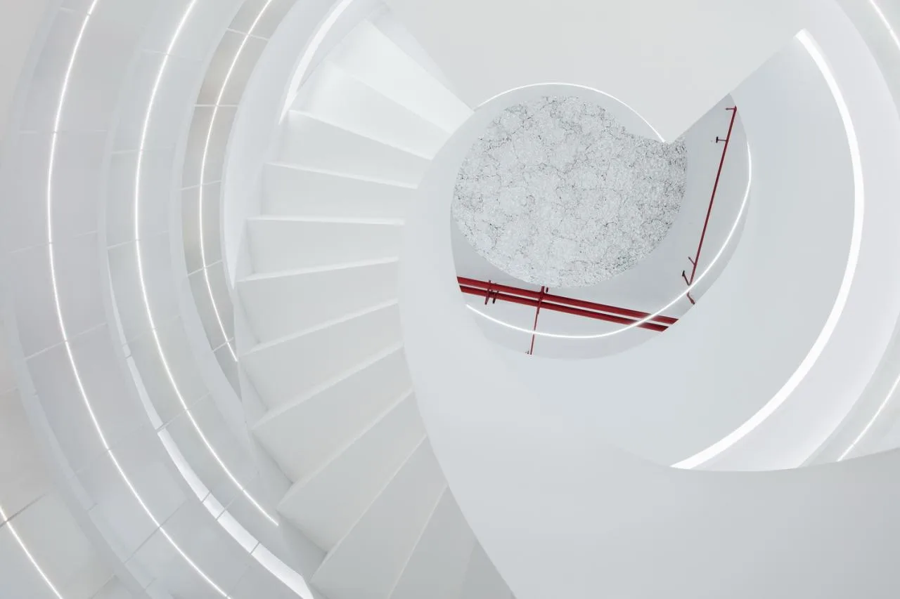BIM Architecture | Symbiosis of the Times: 'Modern White'/Balanced Space Design in the Historical and Ancient Houses of Zhuzifang