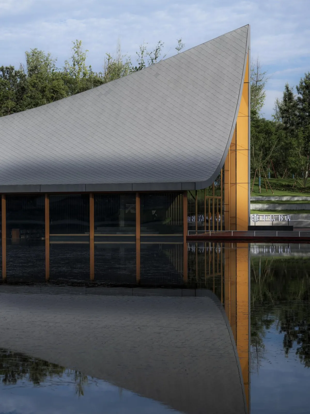 BIM Architecture | Chengdu Xinglong Lake CITIC Bookstore/MUDA Architecture