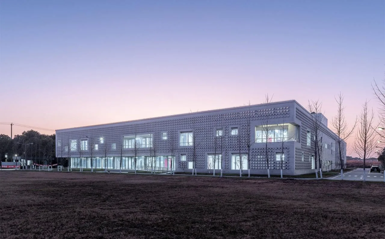 BIM Architecture | HeChun Technology No.2 Factory/Zhang Pengqian Architecture Firm