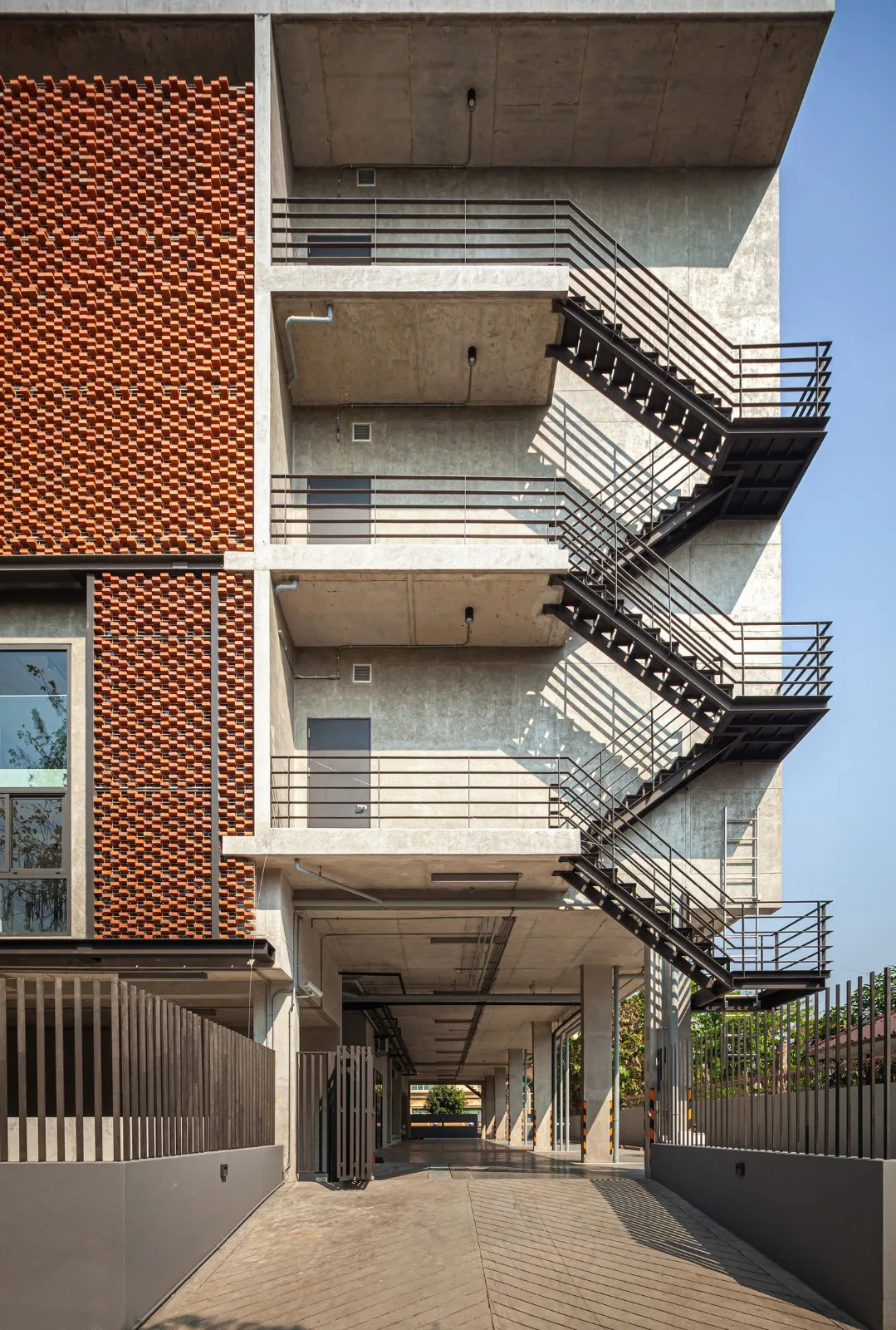 BIM Architecture | MTL Office/Junsekino Architect and Design