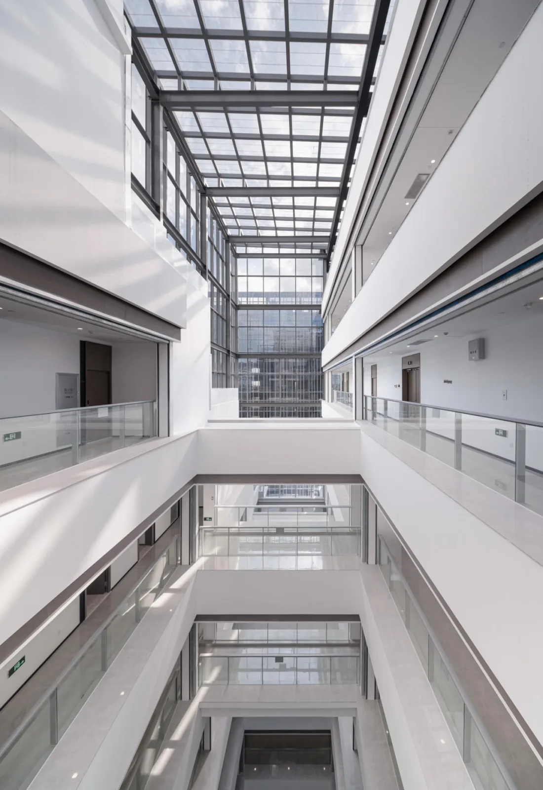 BIM Architecture | Vertical Exploration of Shared Life, Spring Tree Cloud Architecture/Gad