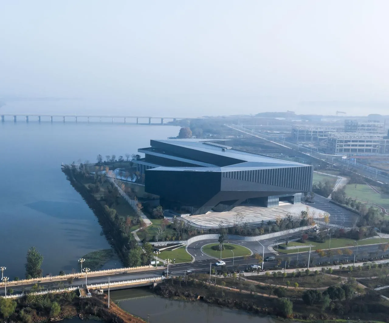 BIM Architecture | I heard there are many industrial park projects now.../Qicheng Design