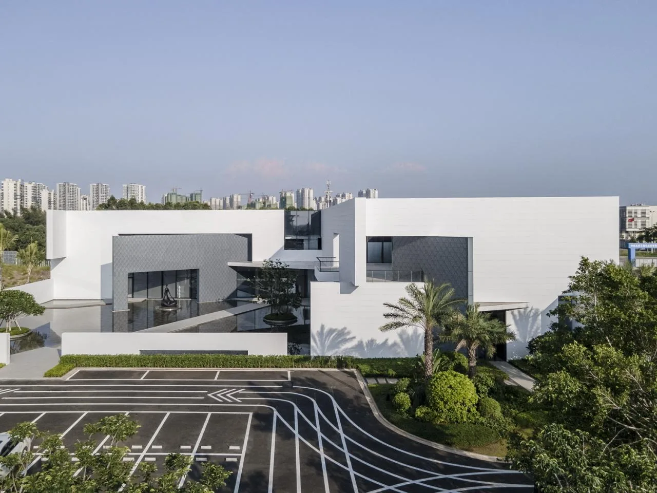 BIM Architecture | Breaking the Boundaries of Walls: Haikou International Duty Free City Reception Center/AOE Construction Team
