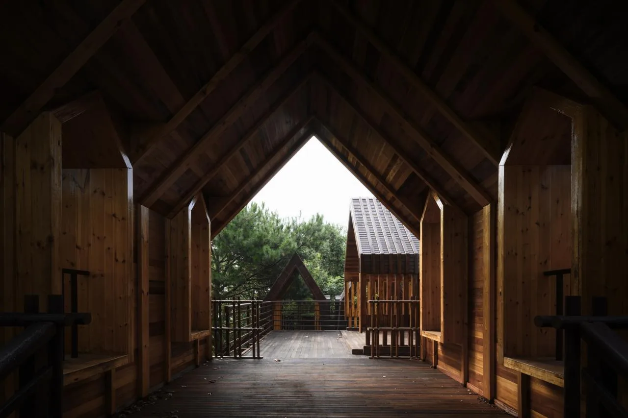 BIM Architecture | Wooden Town: Island, Jungle, Small Wooden House, Jiujiang/Pingjie Design