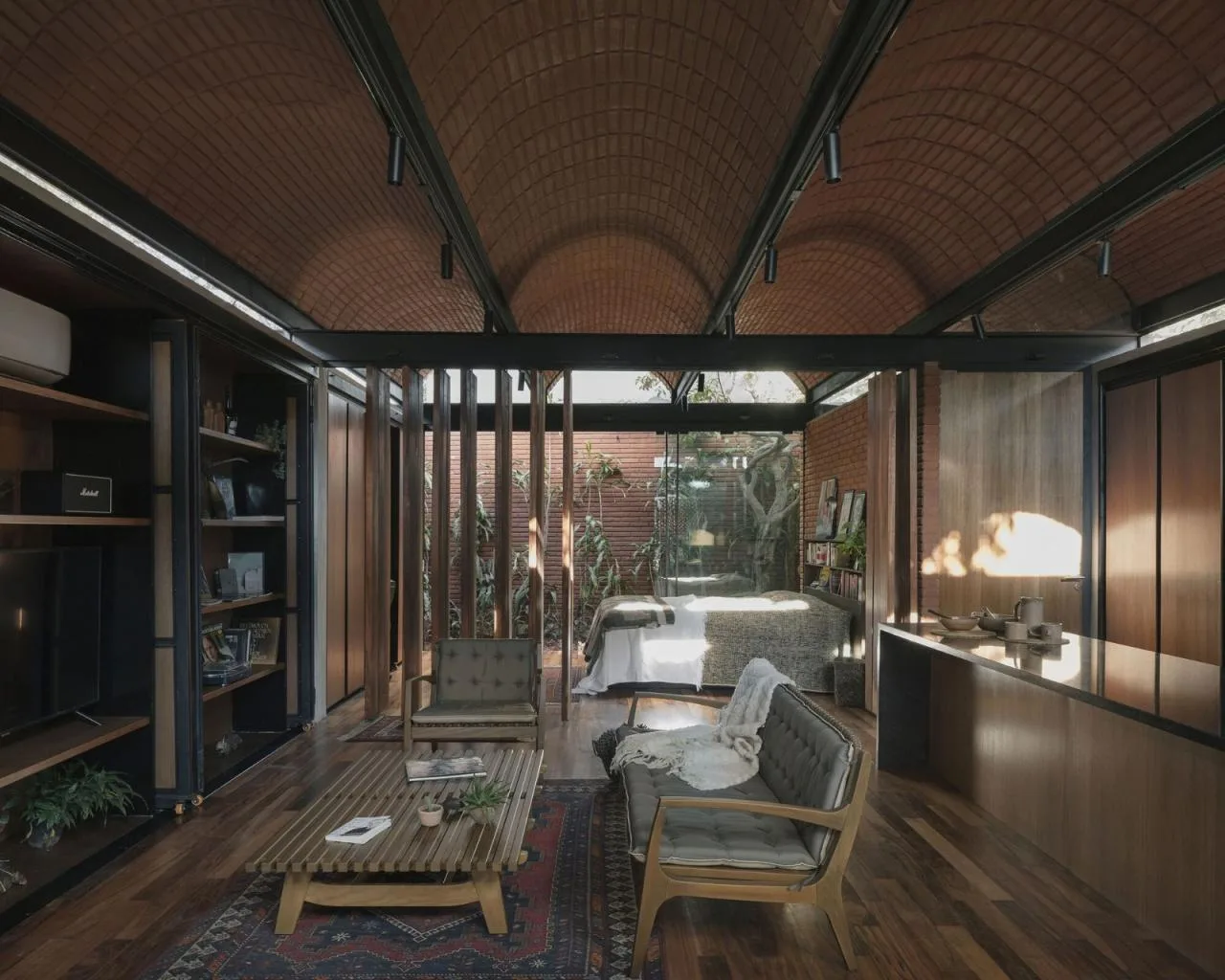 BIM Architecture | Handmade pressed brick and wood construction for self owned houses/Equipo de Arquitectura