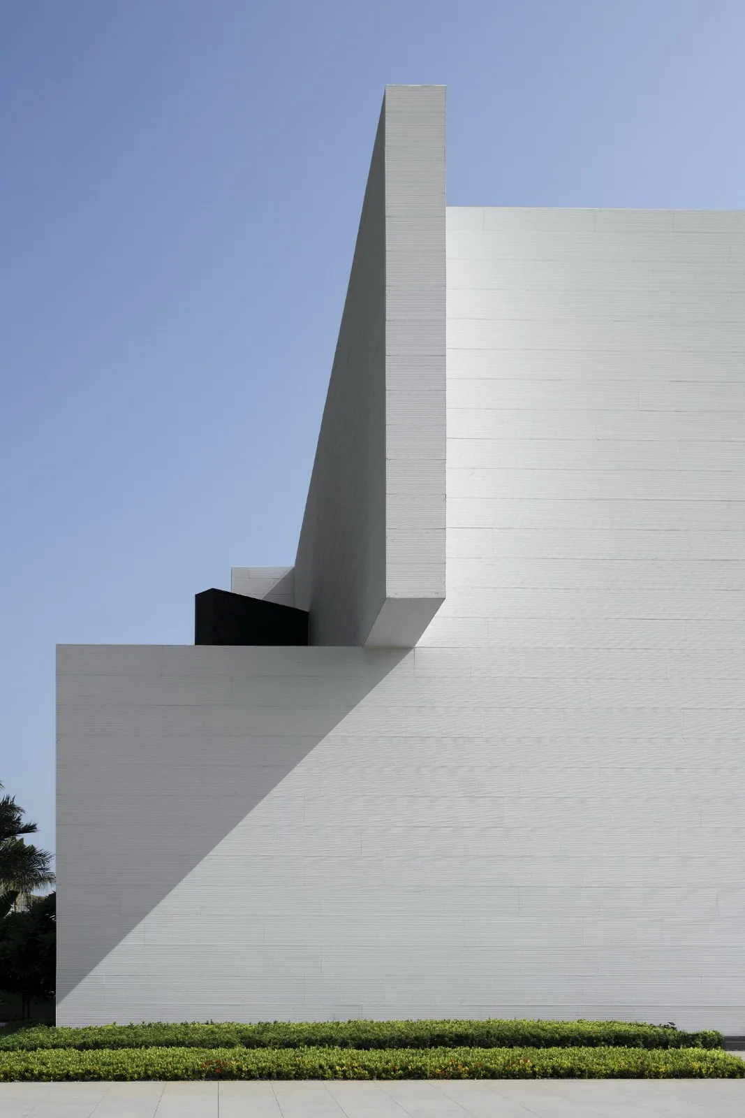 BIM Architecture | Breaking the Boundaries of Walls: Haikou International Duty Free City Reception Center/AOE Construction Team