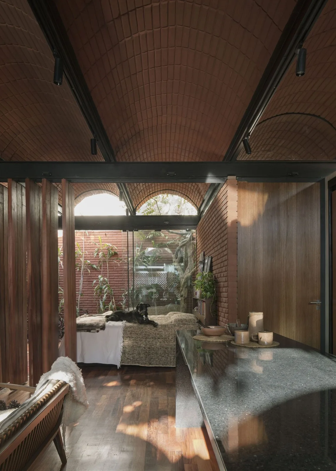 BIM Architecture | Handmade pressed brick and wood construction for self owned houses/Equipo de Arquitectura