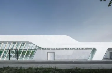 BIM Architecture: Innovative Design of Zhangjiagang High-Speed Railway New City Bus Stop by Zhongheng Design-BIM WORLD