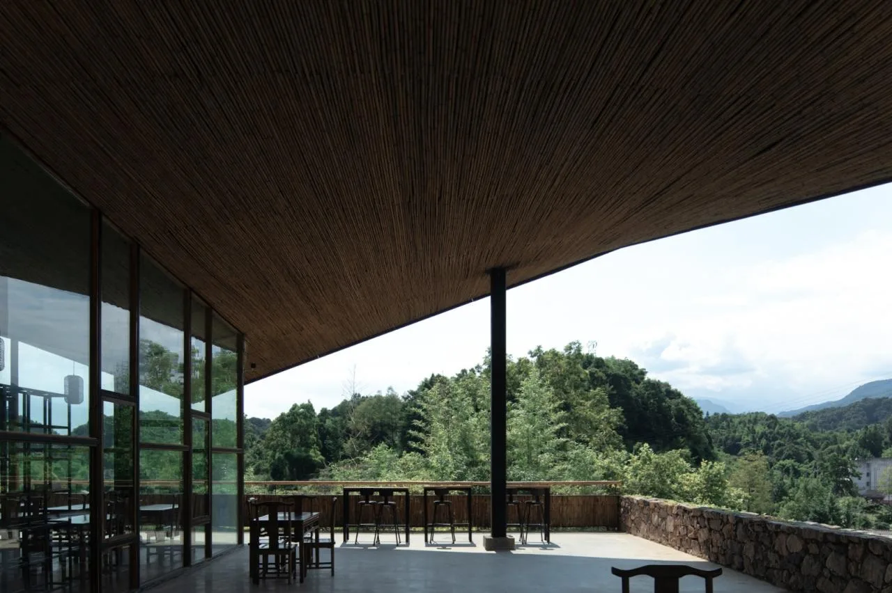 BIM Architecture | Building a Shared Factory/Time Space Building with Peaks on an Abandoned Chicken Shed on a Half Cliff