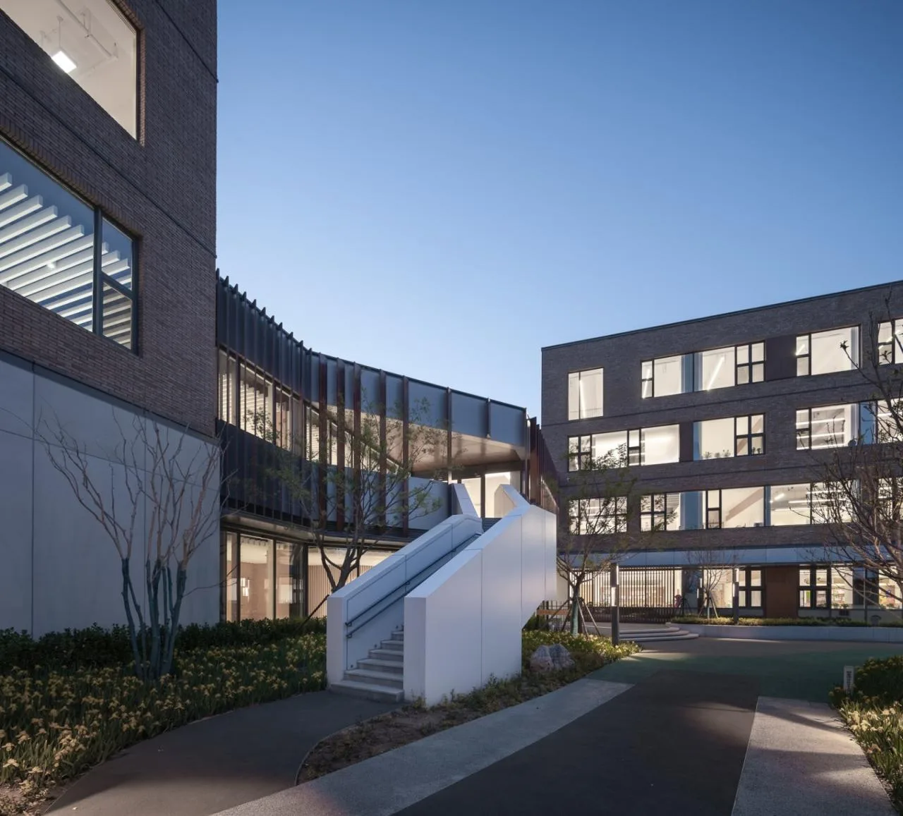BIM Architecture | Weifang Ge'er School: Deriving Spatial Composition from Content/Gad