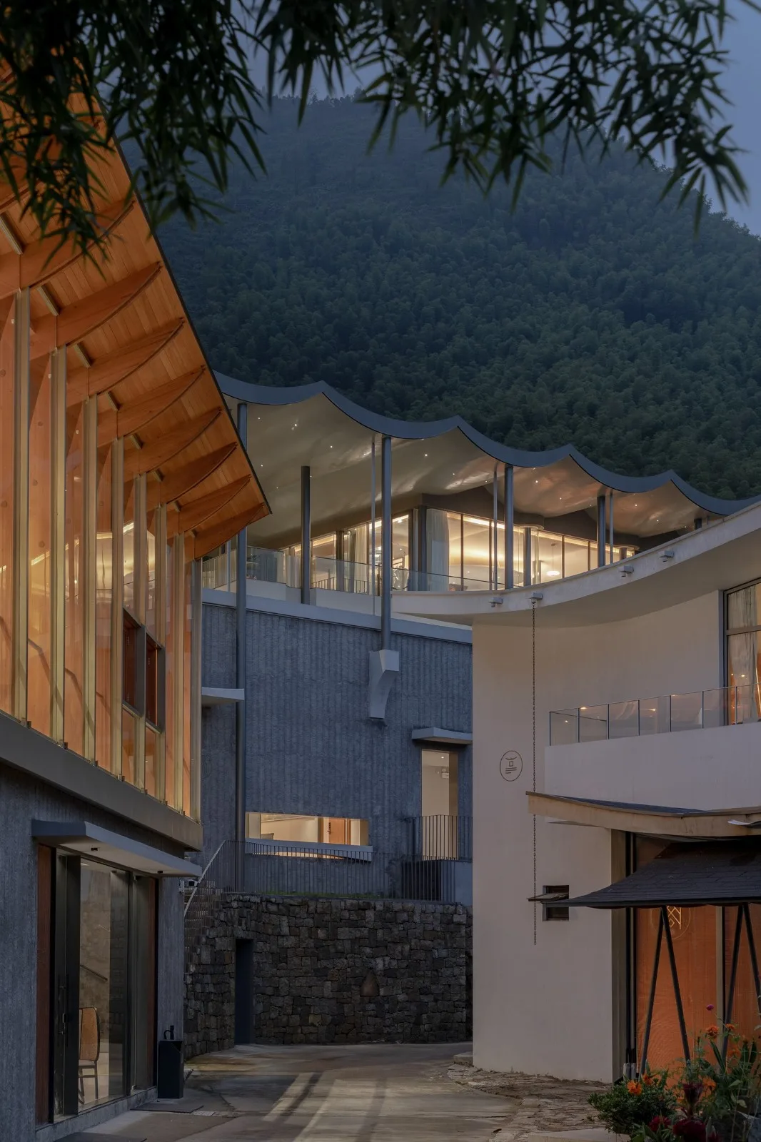 BIM Architecture | Rain House/Come to Architectural Design Studio
