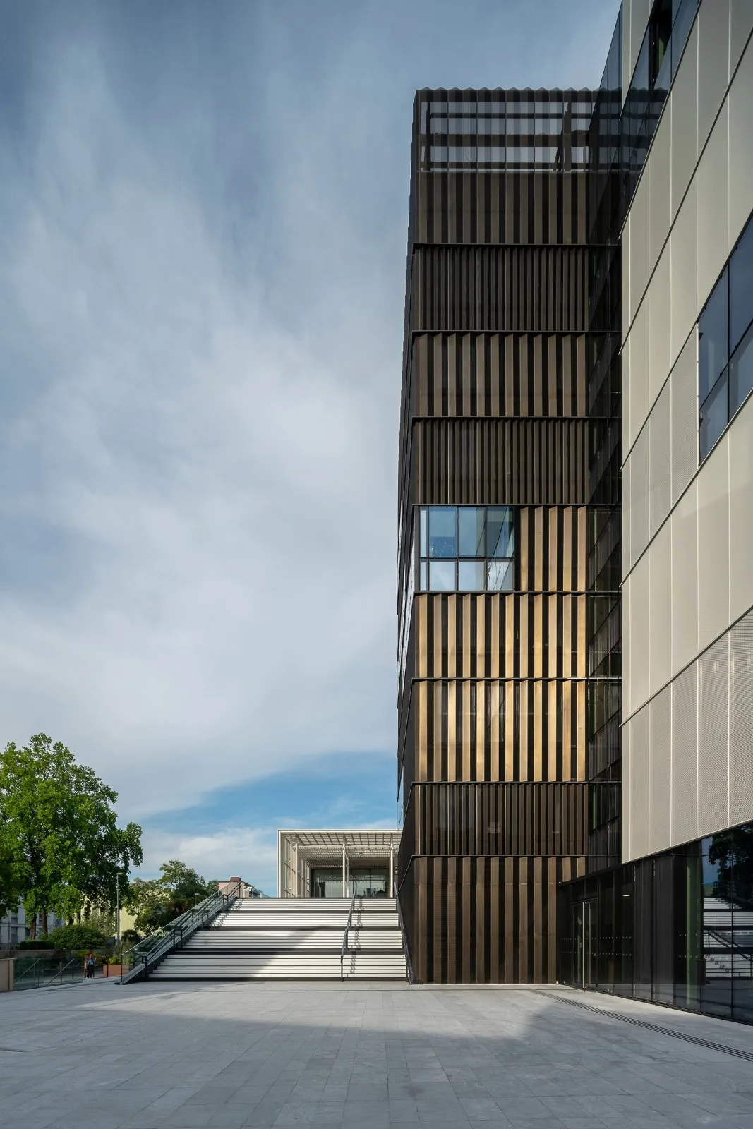 BIM Architecture | Black and White Coverage, Republic of Pau Complex/Ameller Dubois, France