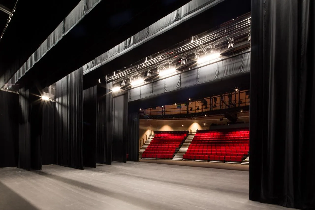 BIM Architecture | Circus style Architecture, Domaine de Bayssan Theater/K Architecture