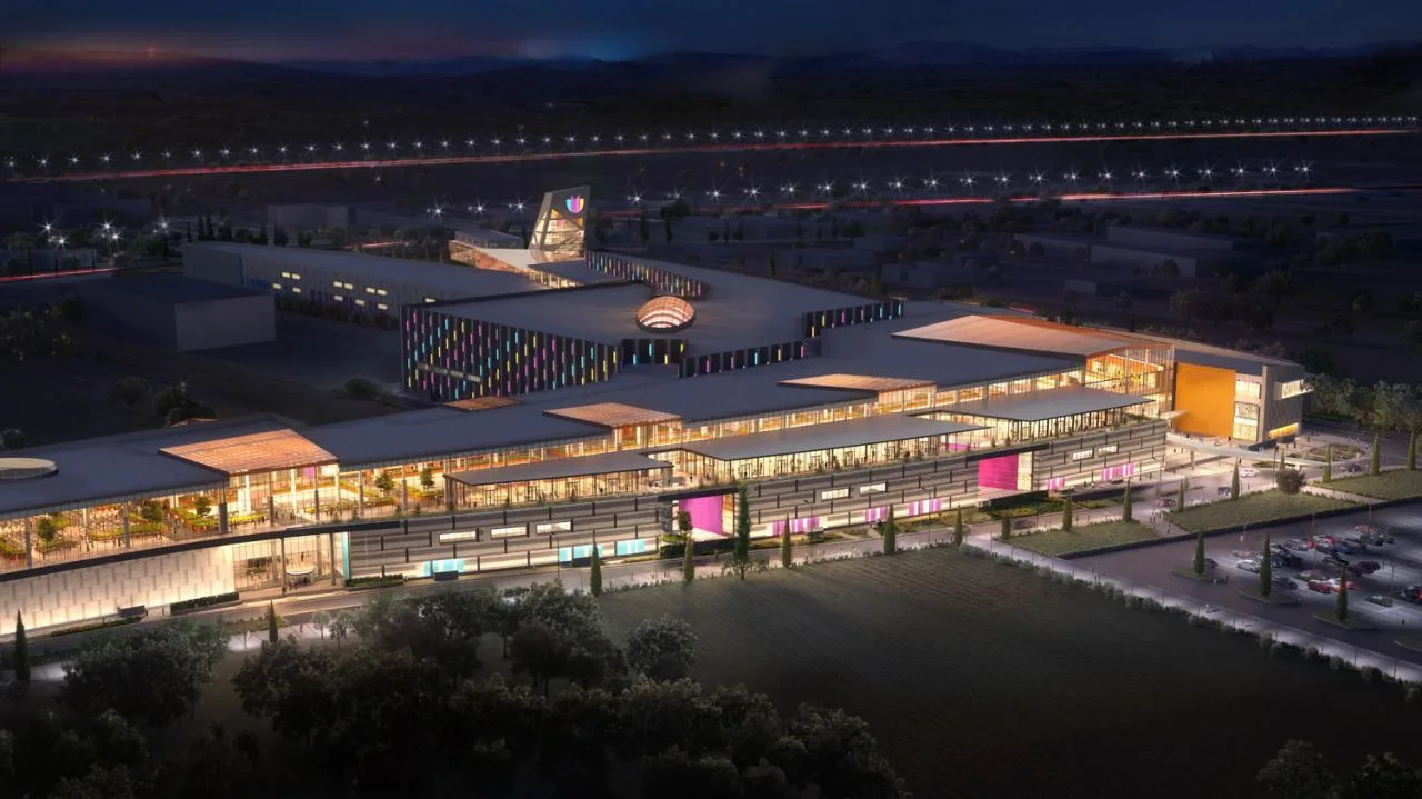 BIM Architecture | Prishtina Shopping Center/Laguarda. Low Architects (LLA)