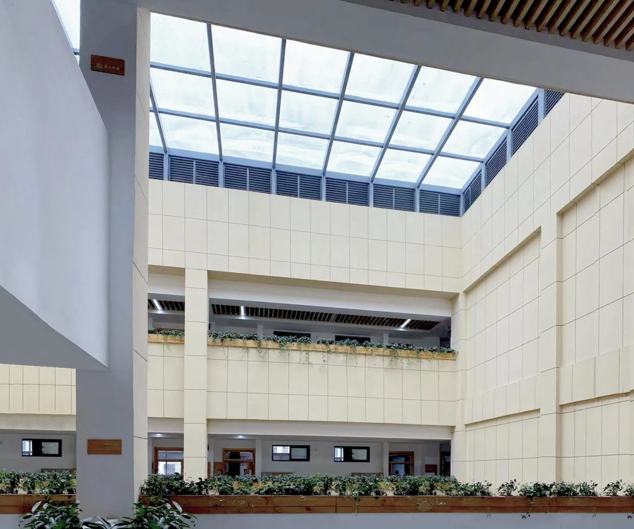 BIM Architecture | 'Harmony' and 'Harmony' Hall, Hall and Court: Architectural Design of Xi'an Aerospace City No.1 Middle School/Architectural Design and Research Institute of Xi'an University of Architecture and Technology