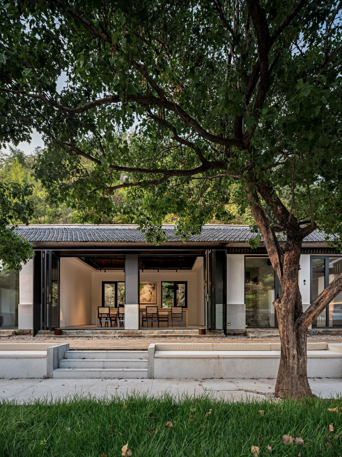 BIM Architecture | Hidden Home in the Mountains - Manshe Shanju Boutique Homestay Hotel/Qihe Design