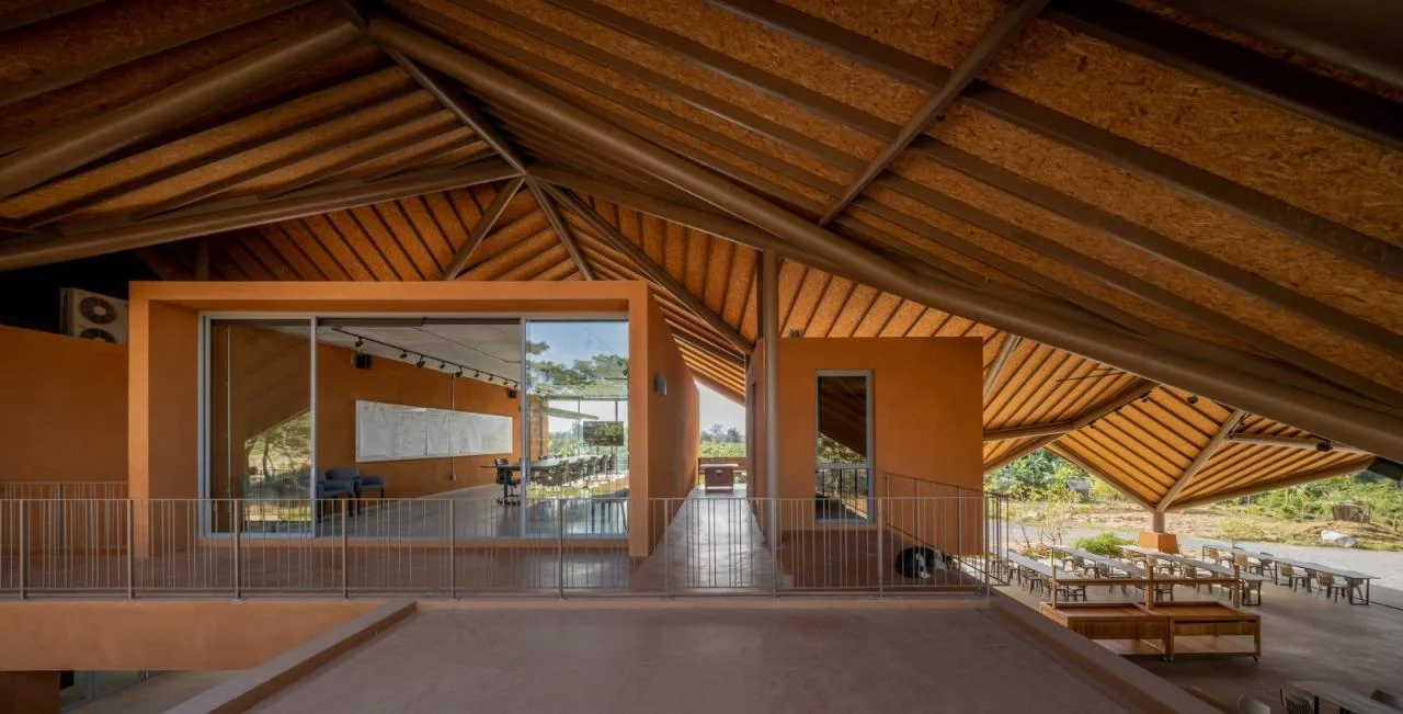BIM Architecture | PANNAR Sustainable Economy and Agriculture Learning Center/Vin Varavarn Architecture Firm