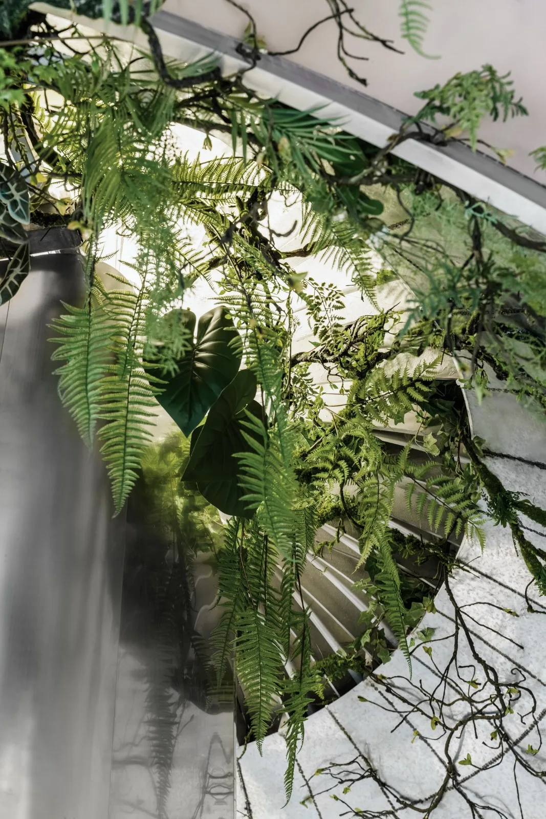 BIM Architecture | 'Lost' - Metal Hands Coffee Manufacturing Bureau/DAGA Grand View Architecture