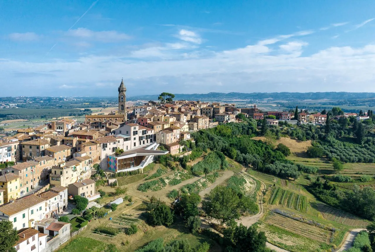 BIM Architecture | Tuscany 'Valley Floating Bridge'/New Works by MC A