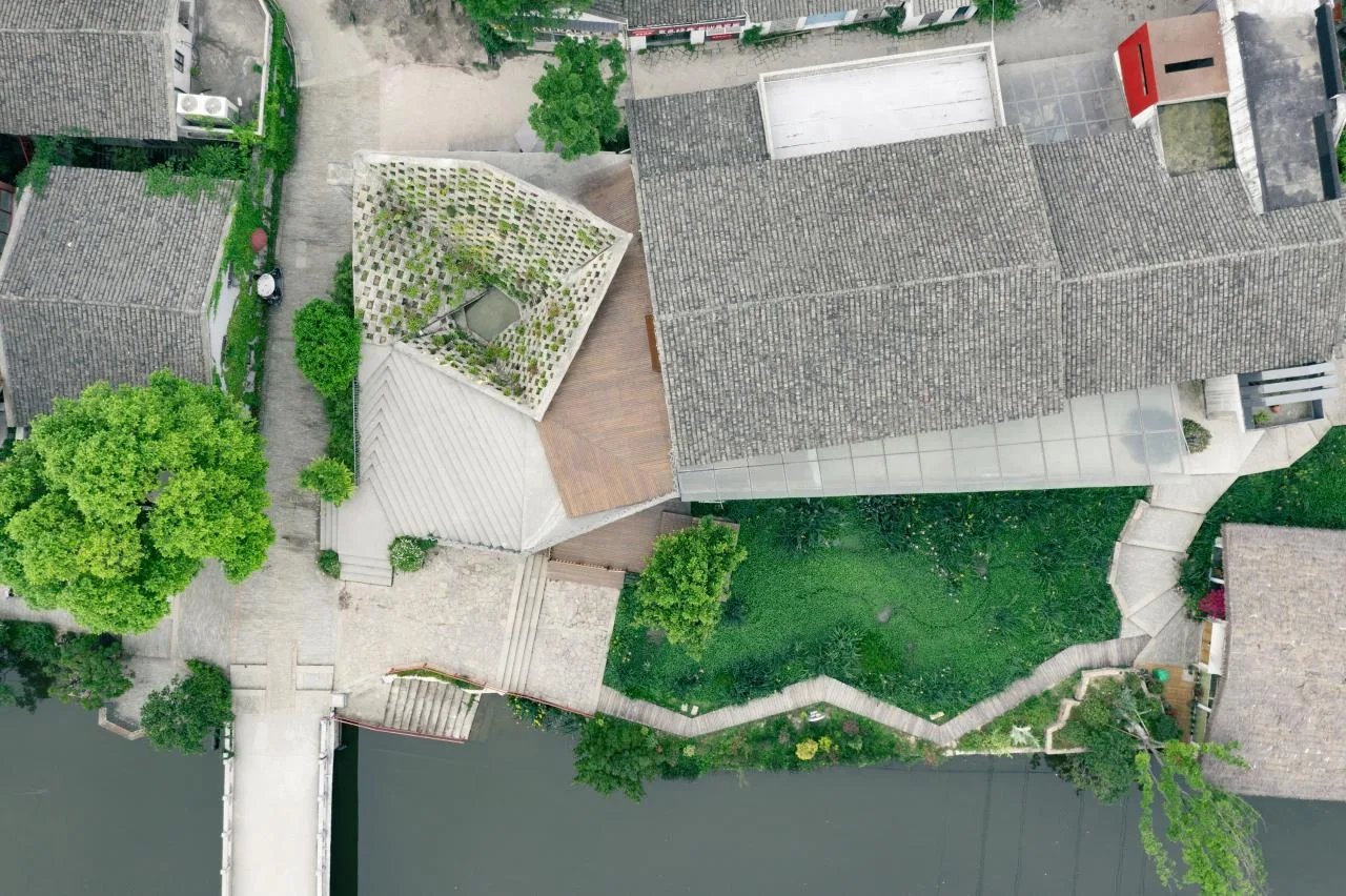 BIM Architecture | Small Architecture in Mountain Village Renovation: Flower of Mountain Roots/Spectral Architecture