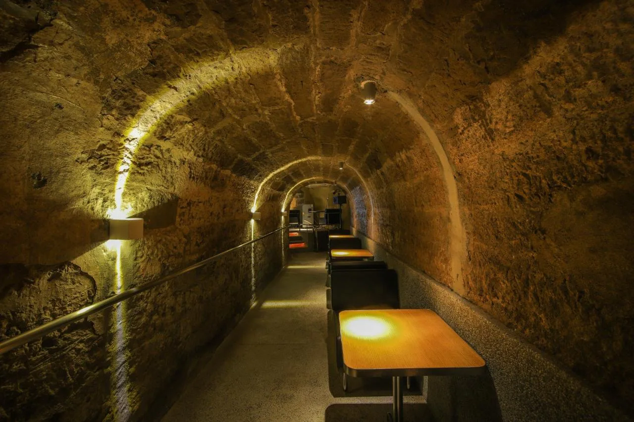 BIM Architecture | Caver - Bar in Airway/itD Studio