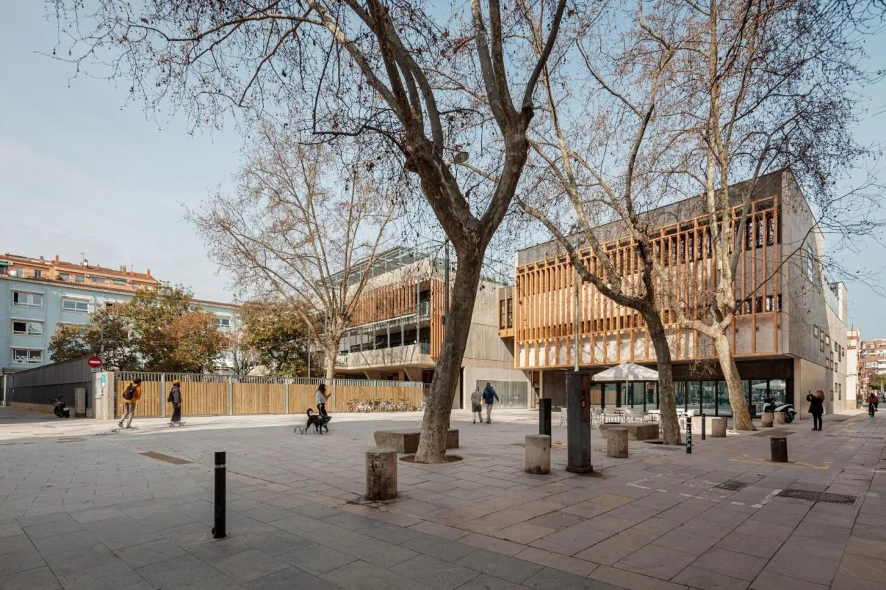BIM Architecture | Primary School Expansion: Mar Bella School/SUMO arquitectes
