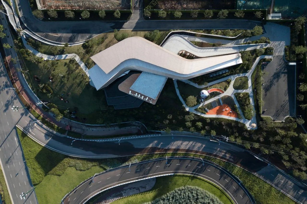 BIM Architecture | Integrated Design of Wooden Construction | Yibin Bai Lan Aesthetics Museum: How does architecture grow on the ground?