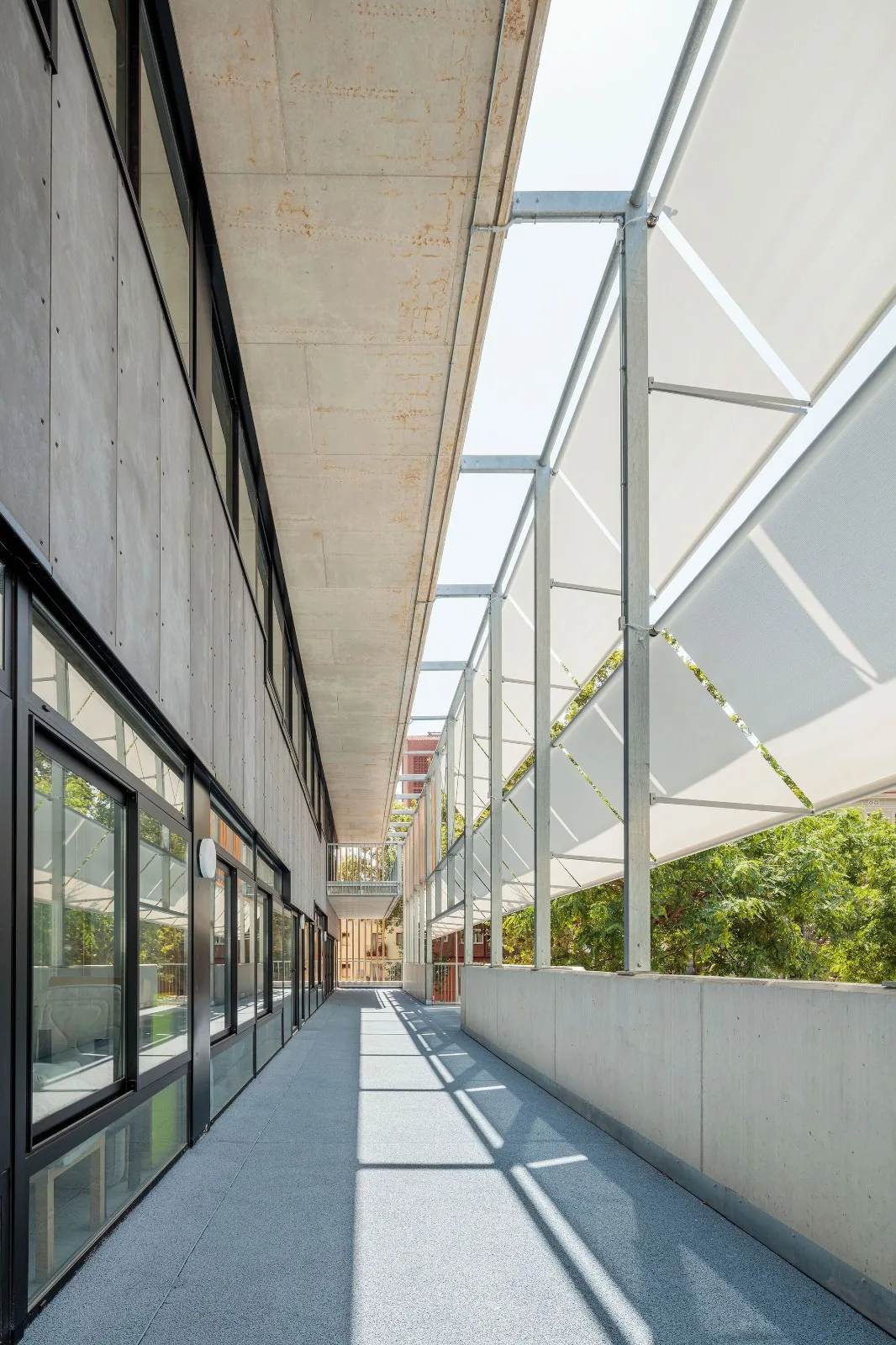 BIM Architecture | Primary School Expansion: Mar Bella School/SUMO arquitectes