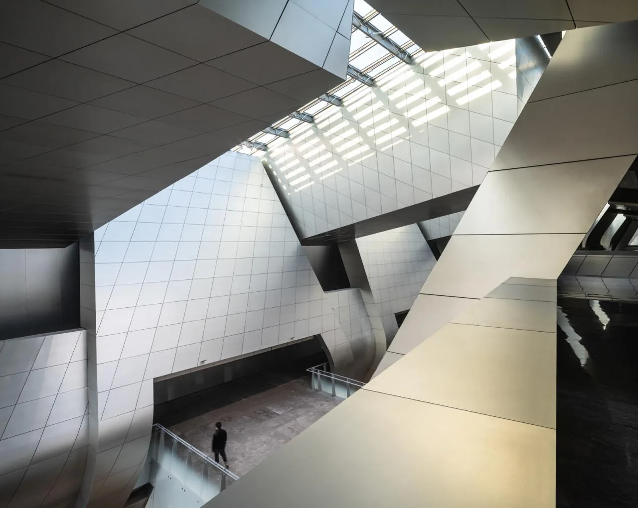 BIM Architecture | Yangtze River International Convention Center/Morphosis