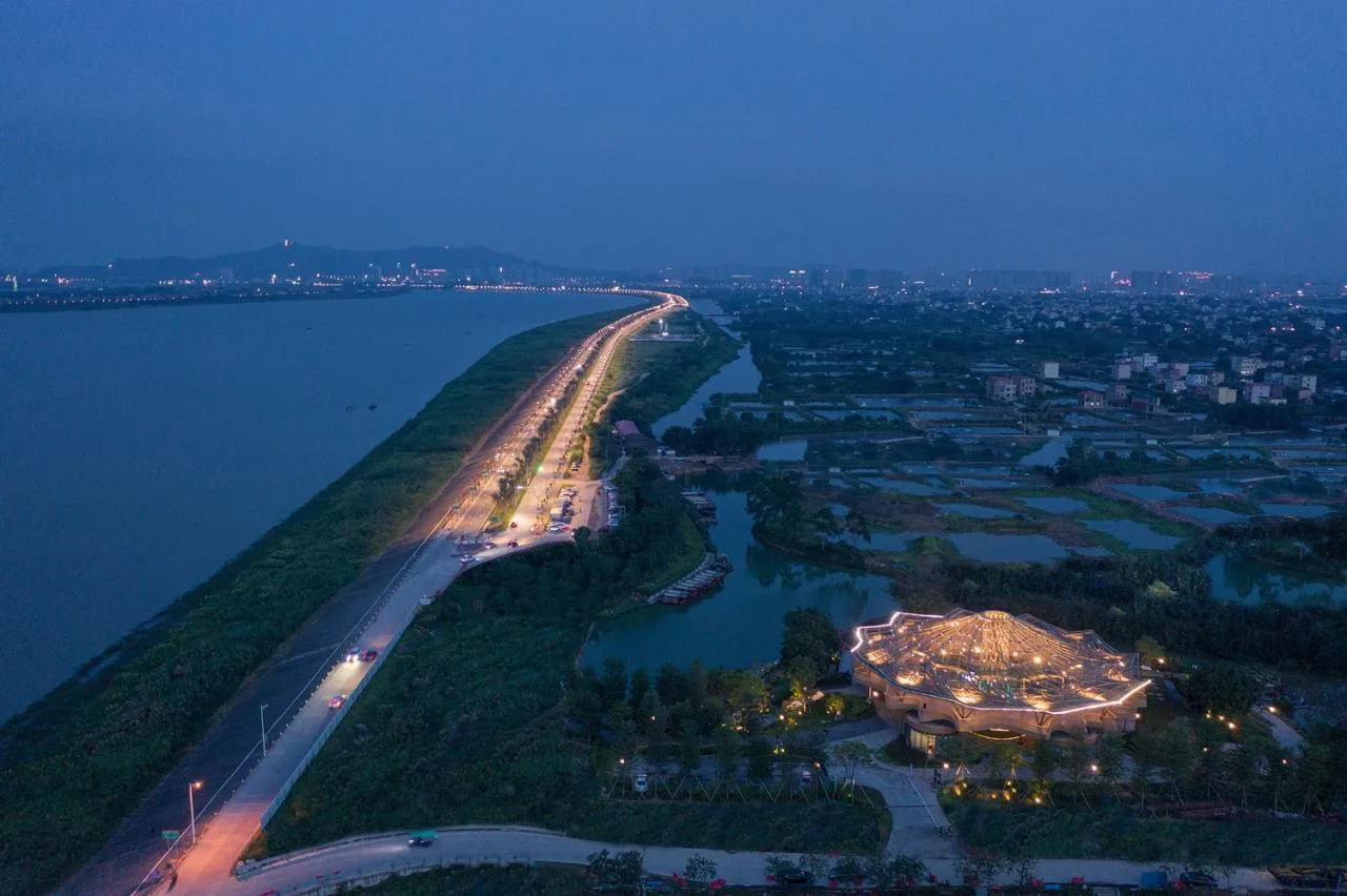 BIM Architecture | Gulao Water Town Cultural Ecological Tourism Resort Guest Center/Shenzhen Huahui Design