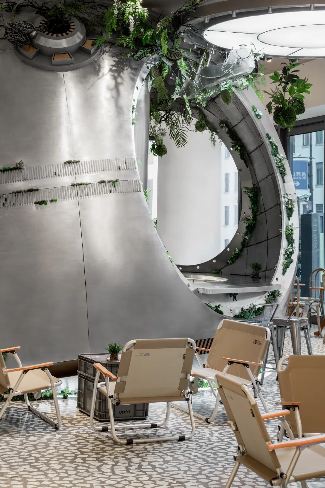 BIM Architecture | 'Lost' - Metal Hands Coffee Manufacturing Bureau/DAGA Grand View Architecture