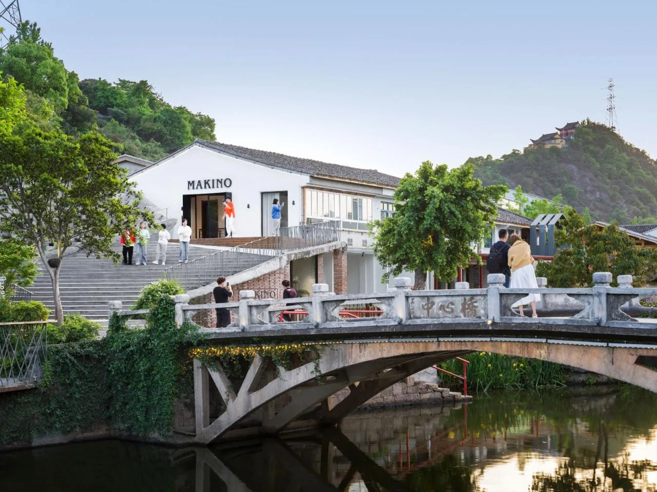 BIM Architecture | Small Architecture in Mountain Village Renovation: Flower of Mountain Roots/Spectral Architecture