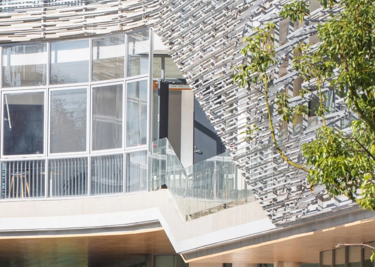 BIM Architecture | Bridge Teaching Building - Yancheng Foreign Language School Innovation Center/General Architecture