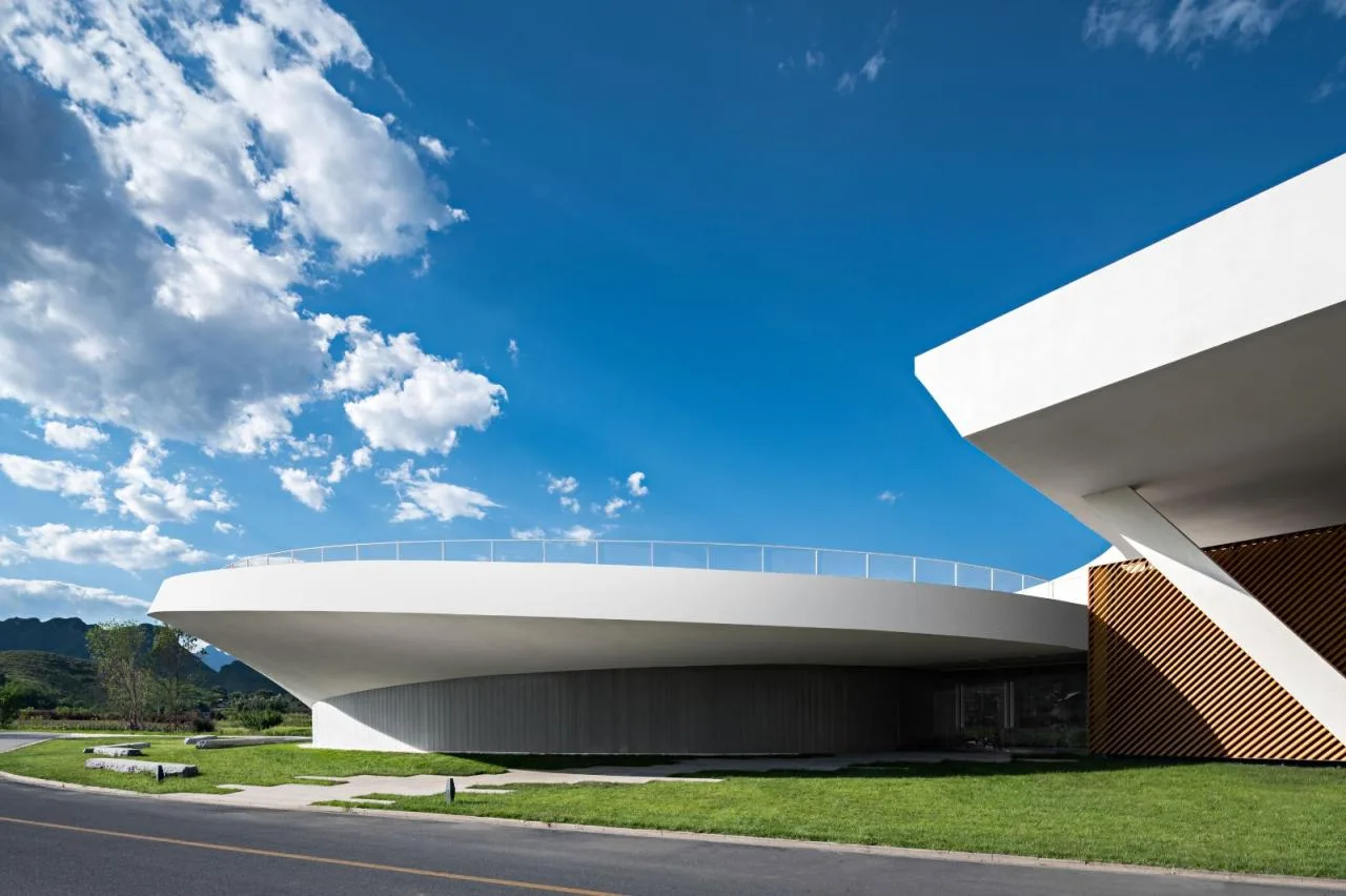 BIM Architecture | Revitalizing Rural Areas Requires' Integration of Knowledge and Action ': Tiangang Art Center/Hanlan Architecture