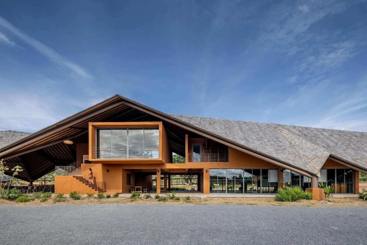 BIM Architecture | PANNAR Sustainable Economy and Agriculture Learning Center/Vin Varavarn Architecture Firm