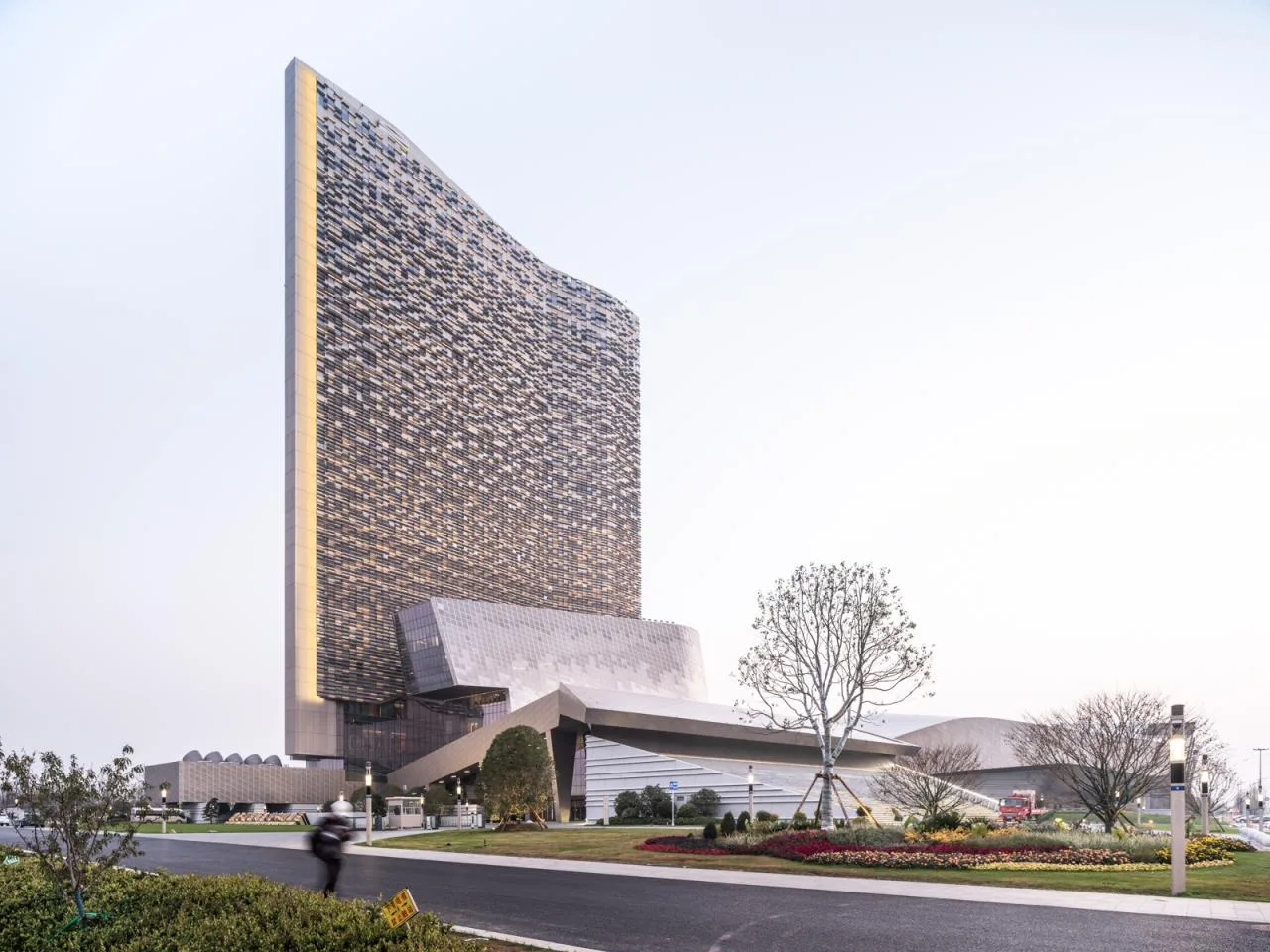 BIM Architecture | Yangtze River International Convention Center/Morphosis