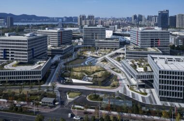 BIM Architecture in Action: Alibaba Hangzhou Software Production Base Phase II by Zhejiang Provincial Institute of Architectural Design and Research-BIM WORLD