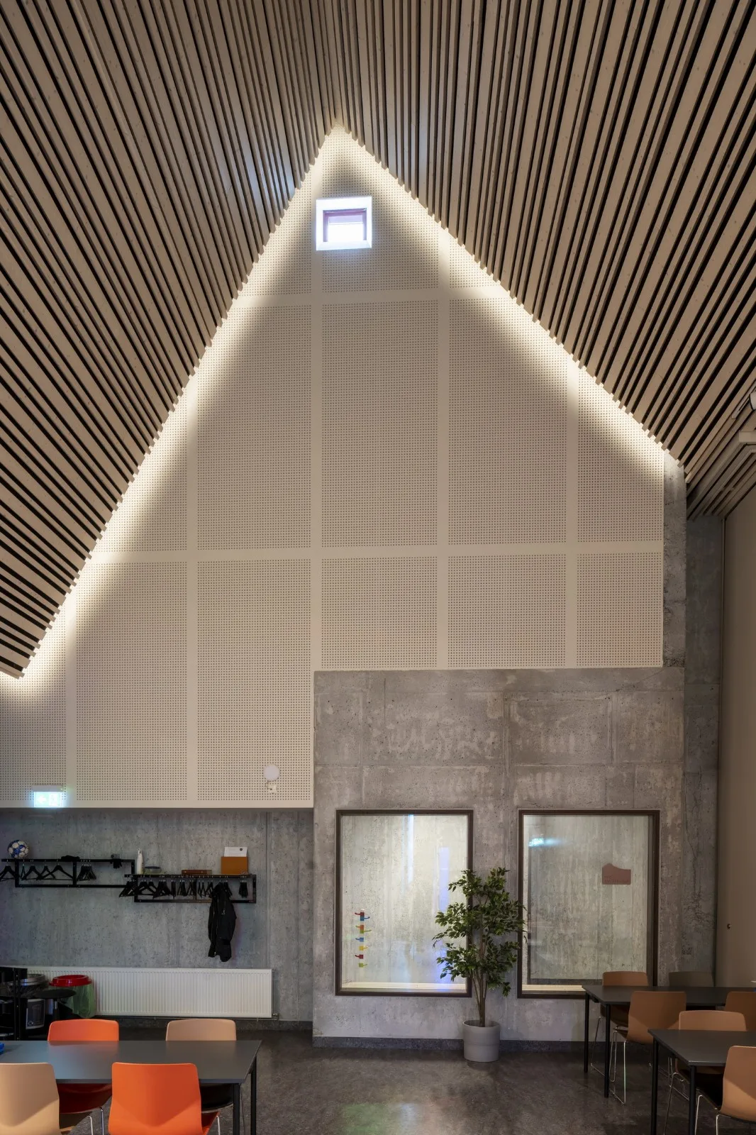 BIM Architecture | Salvation Army Iceland Headquarters/Teiknistofan Tr ö o