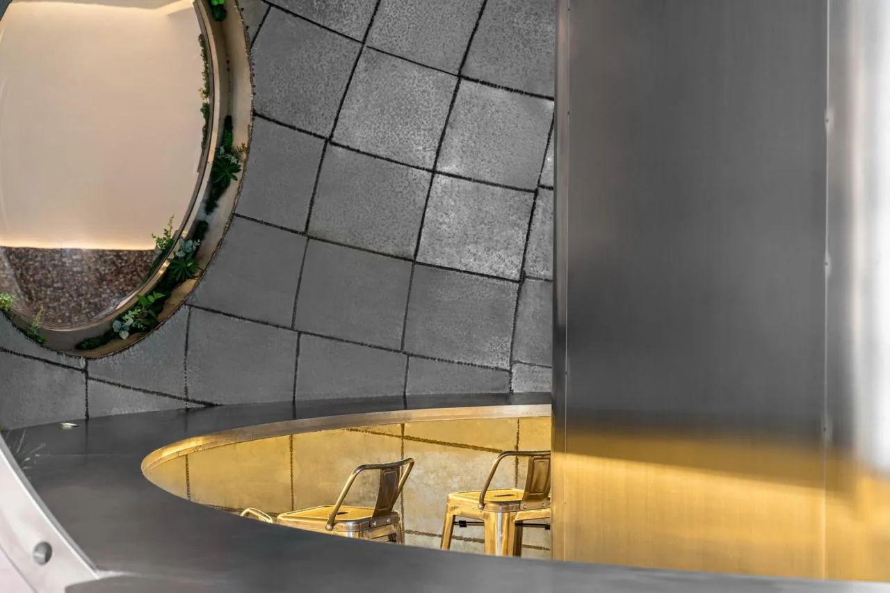 BIM Architecture | 'Lost' - Metal Hands Coffee Manufacturing Bureau/DAGA Grand View Architecture